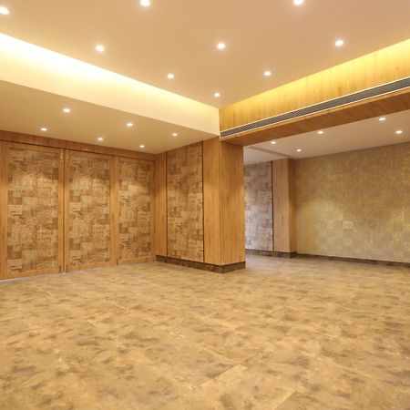 Hotel Cliffton Мумбаи Экстерьер фото