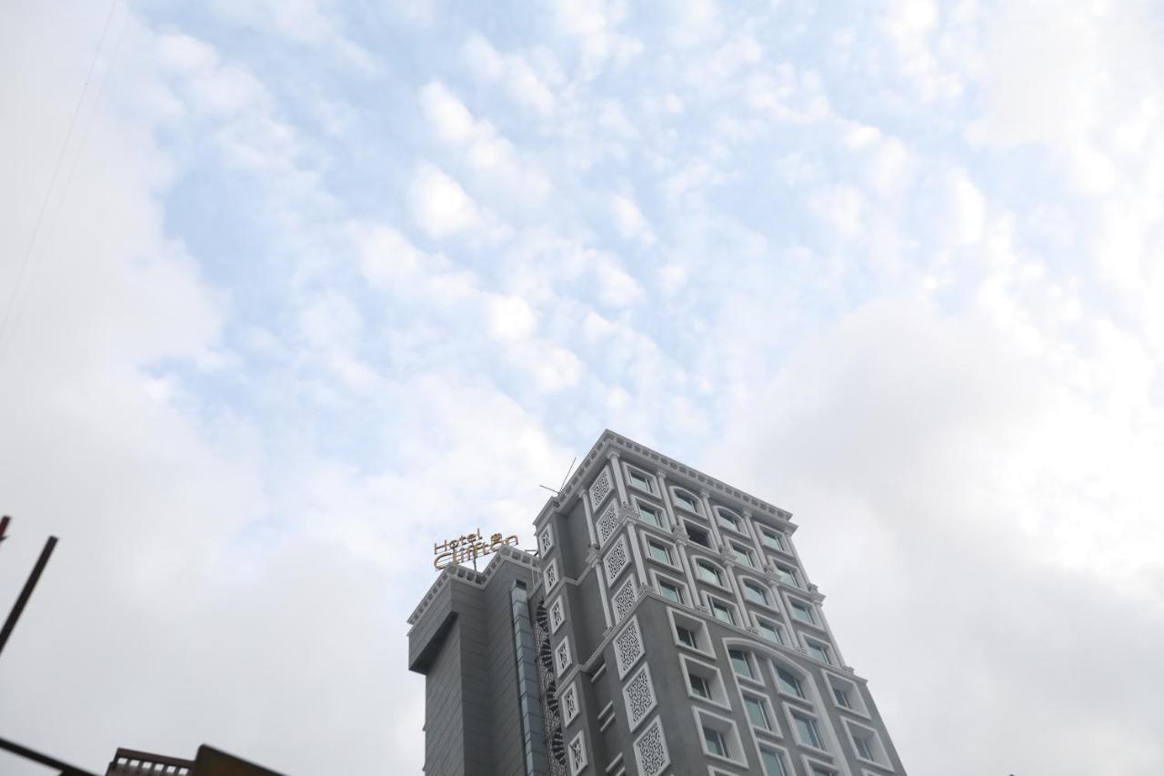 Hotel Cliffton Мумбаи Экстерьер фото