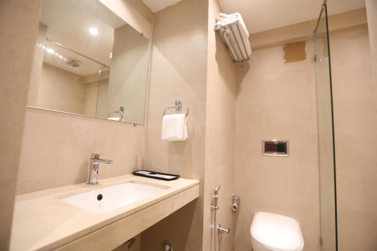 Hotel Cliffton Мумбаи Экстерьер фото