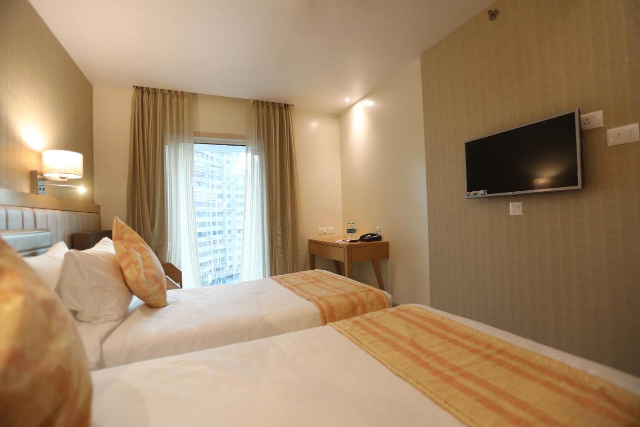 Hotel Cliffton Мумбаи Экстерьер фото