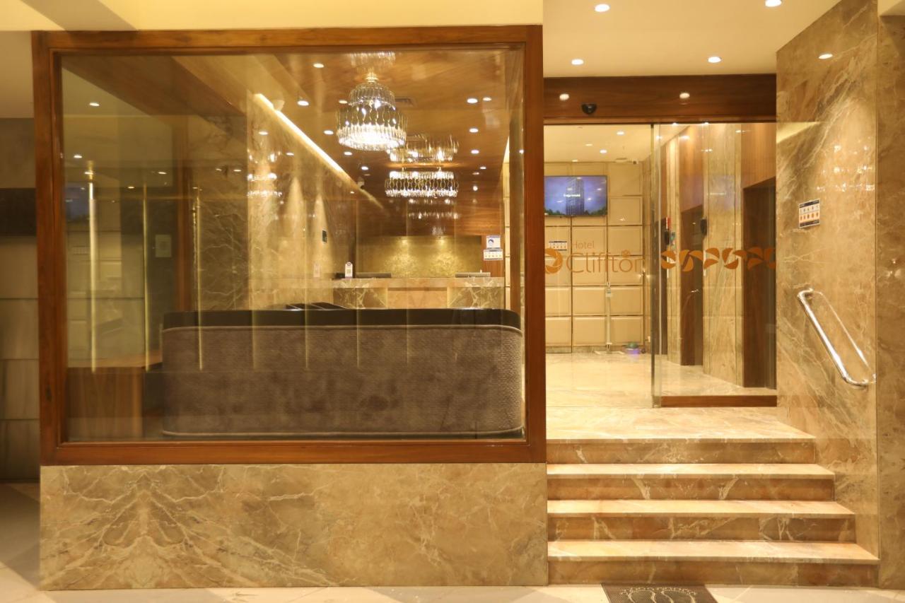 Hotel Cliffton Мумбаи Экстерьер фото